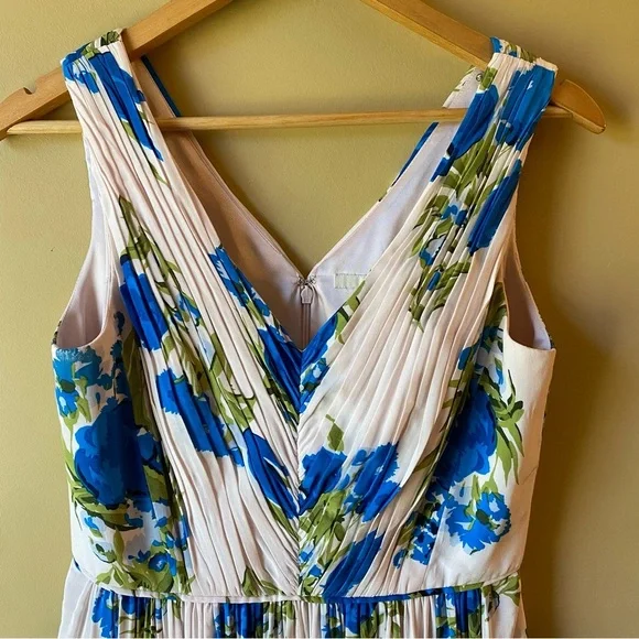 Boden Women’s Serena Swishy Pink Blue Floral Dress V Neck Size 6R - Picture 3 of 13